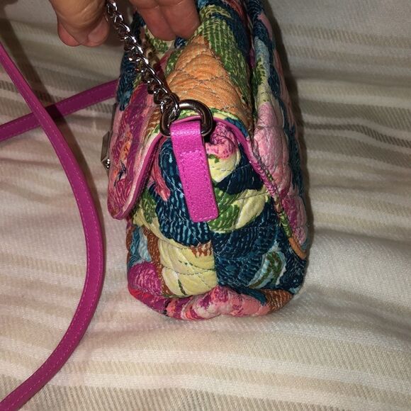 Vera Bradley Superbloom Print Floral Quilted Small Crossbody Bag Purse - Picture 4 of 13